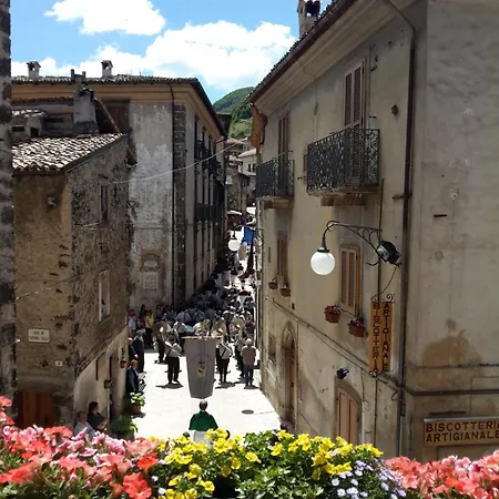 La Casa Dei Nonni Bed & Breakfast *
