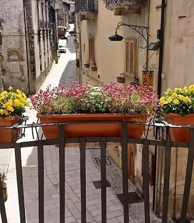 La Casa Dei Nonni לינה וארוחת בוקר 3*