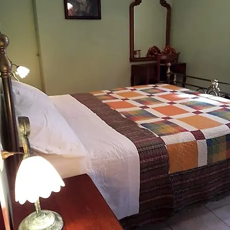 La Casa Dei Nonni Bed & Breakfast 3*