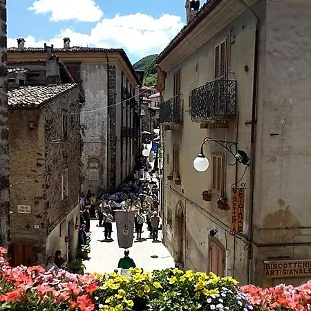 La Casa Dei Nonni Bed & Breakfast Scanno